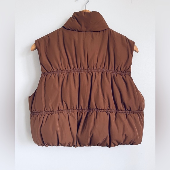 NEW Size S Divided H&M Puffer Vest - Picture 2 of 4